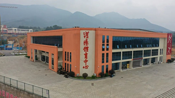 往届赛事现, 利外