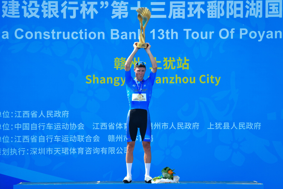 手里库诺夫 手里库诺夫