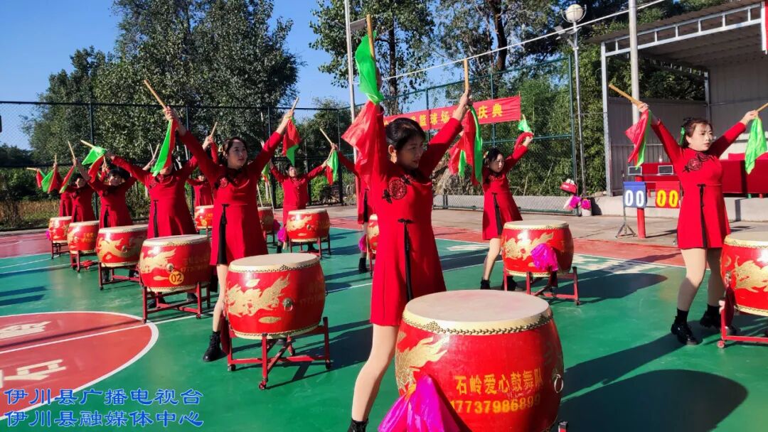 盏太阳能路, 邵晓静, 万元改建的 盏太阳能路, 邵晓静, 万元改建的