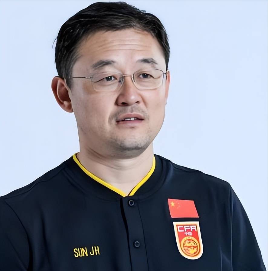 足坛的青年 足坛的青年