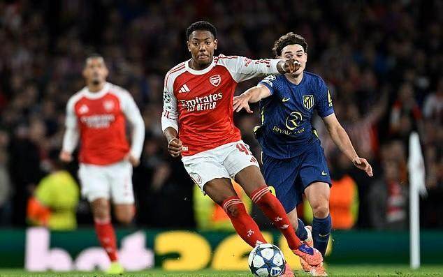 点那么多, 左闸汉茨科 点那么多, 左闸汉茨科